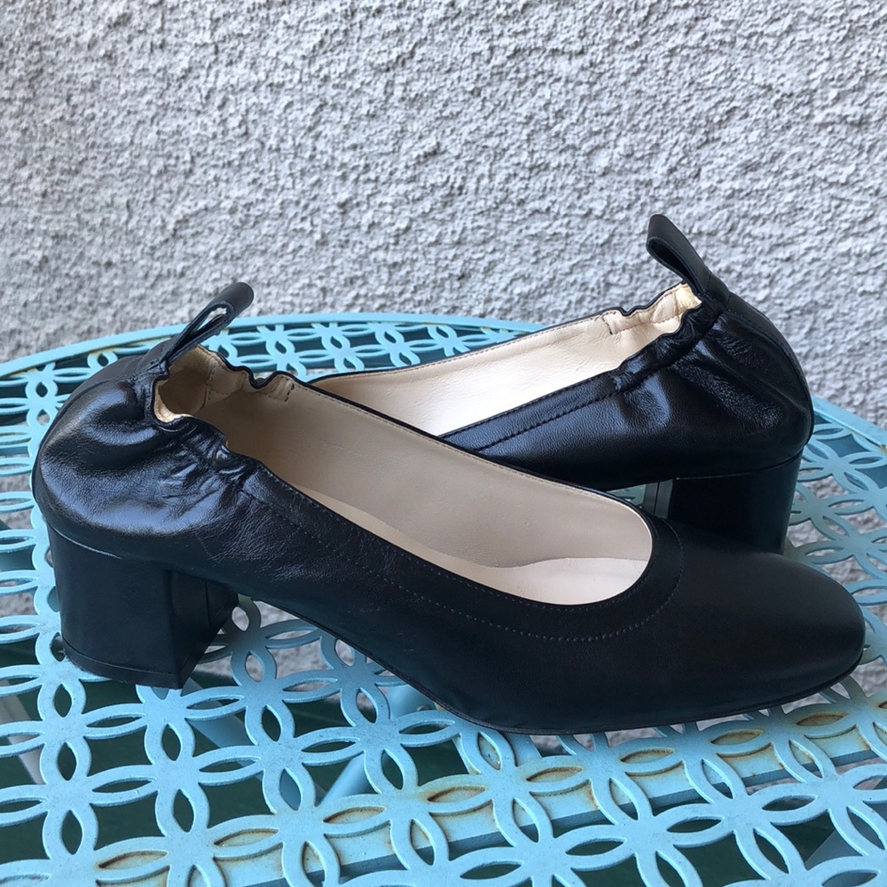 Barely worn Everlane Day Heel.